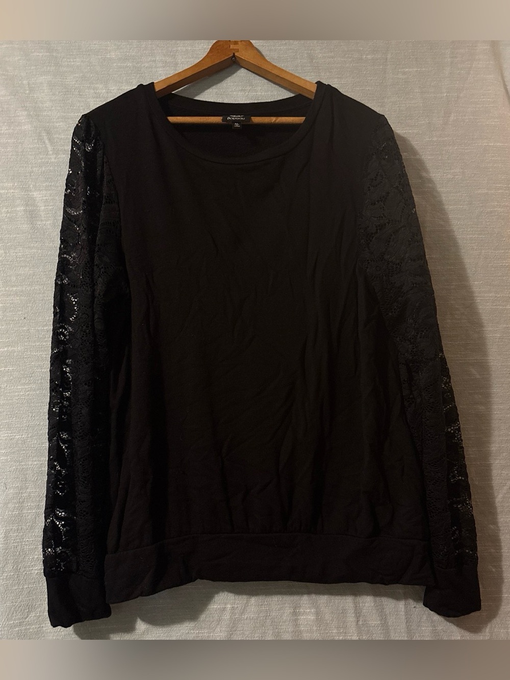 Bobeau Blouse Pullover Long Lace Sleeves Black Women’s Sz M